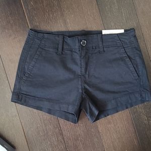 American Eagle sz 2 Black Super Stretch Shorts